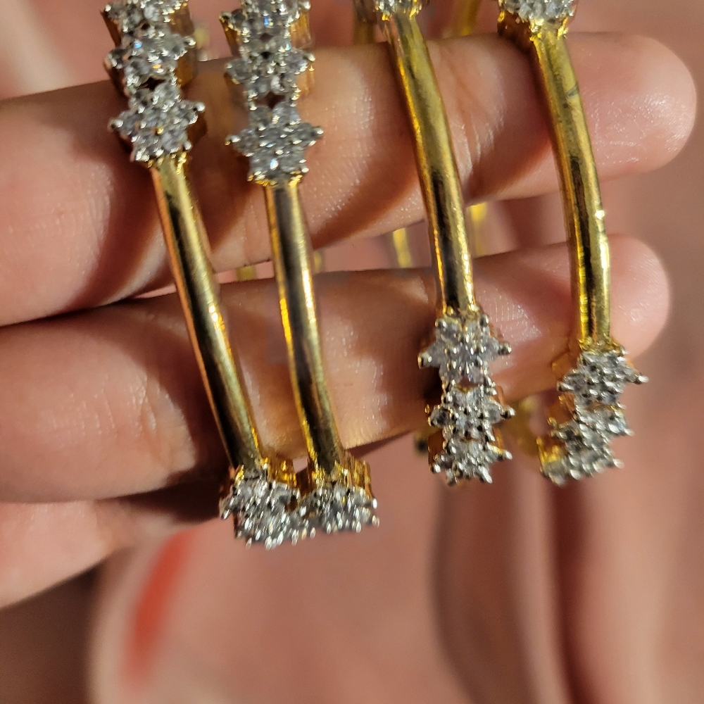 Indian bangles - Picture 4 of 4